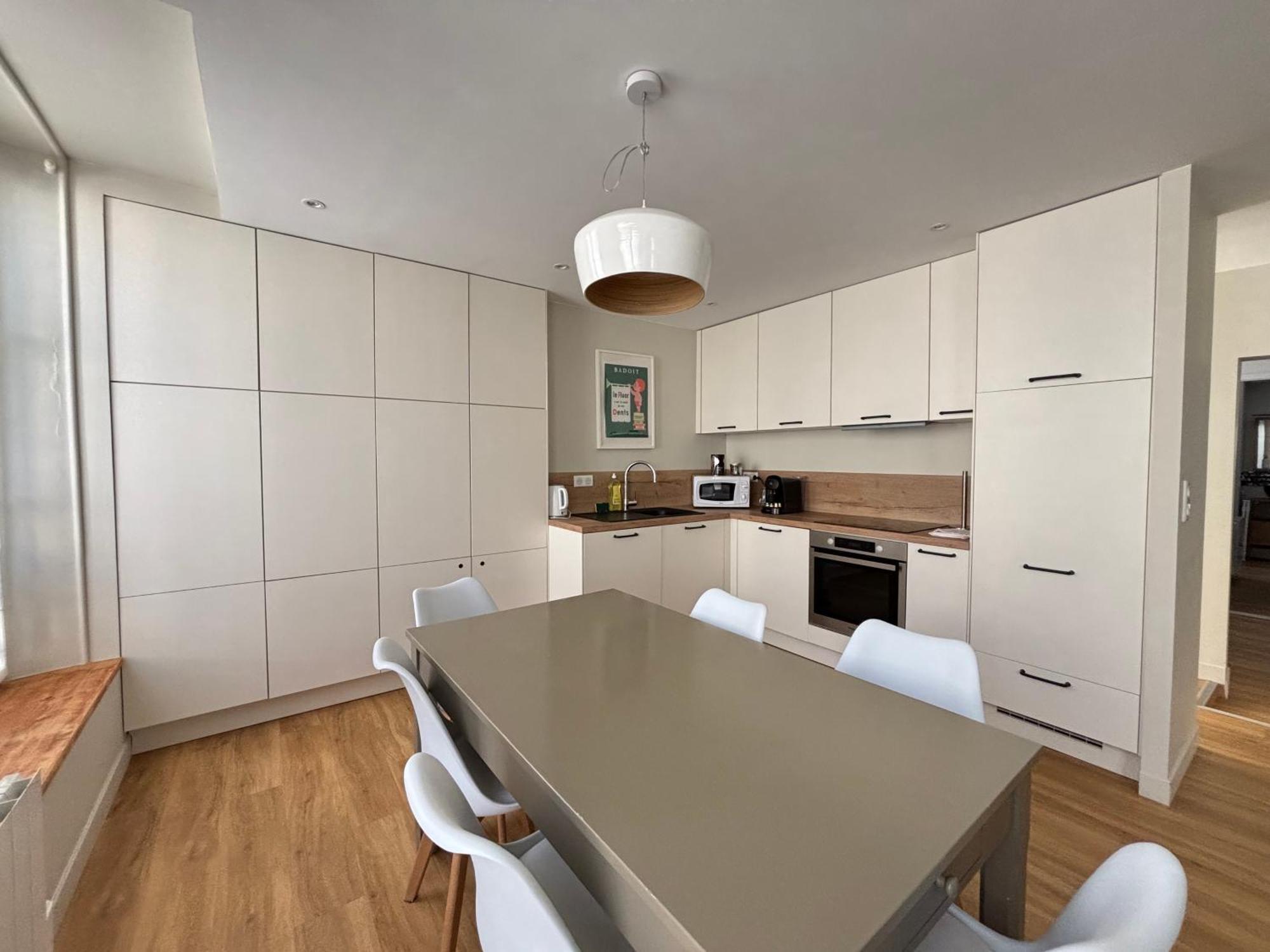 Bajocasse Apt Duplex Spacieux 3 Ch 2 Sdb Cosy Plein Centre Bayeux Decoration Elegante Proche Plages Du Debarquement Екстер'єр фото